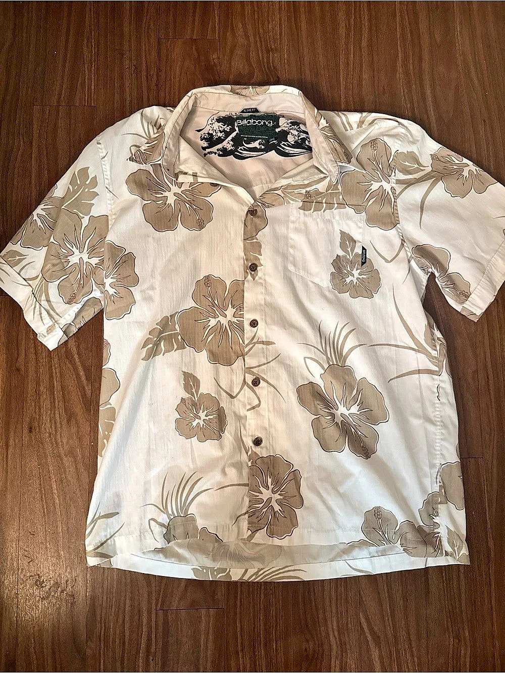 Vintage Billabong Floral Button-Up Shirt in White & Brown Size Large